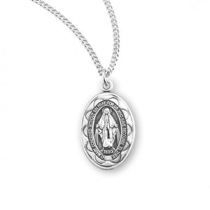 MIRACULOUS MEDAL WITH SCALLOPED EDGE - STERLING SILVER - 18" CHAIN