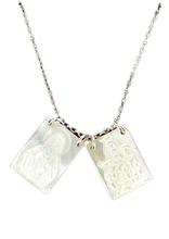 Load image into Gallery viewer, SCAPULAR - MOTHER OF PEARL - 18&quot; CHAIN
